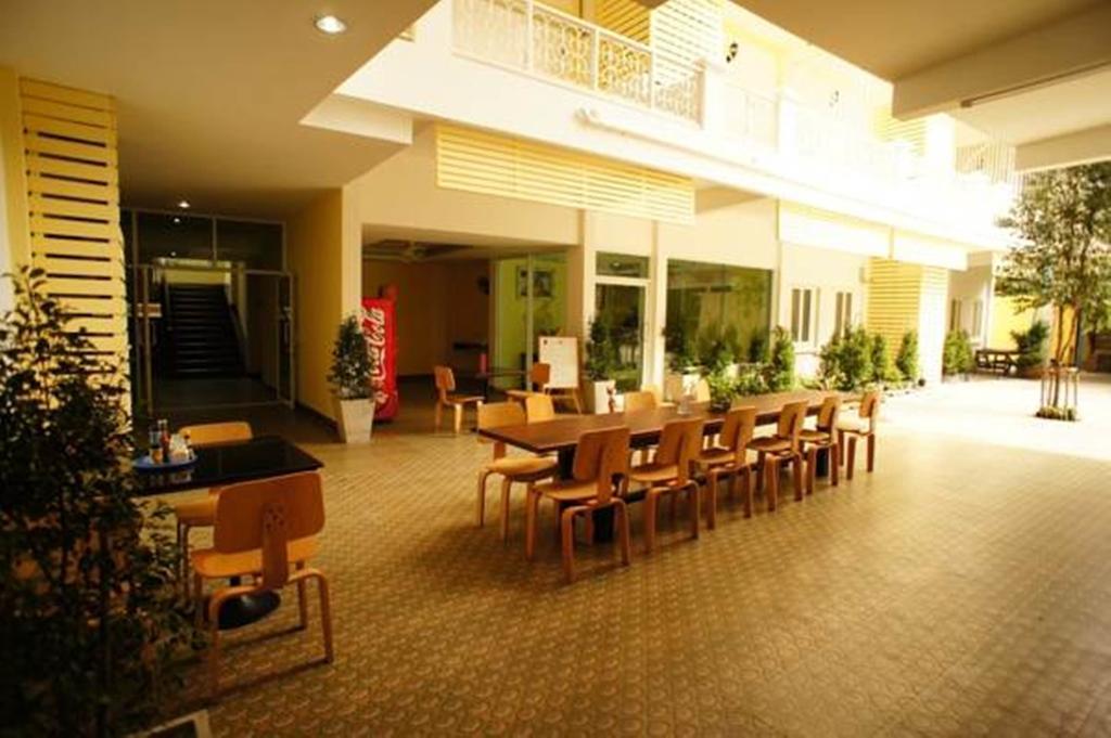 Sri Krungthep Hotel Μπανγκόκ Εξωτερικό φωτογραφία
